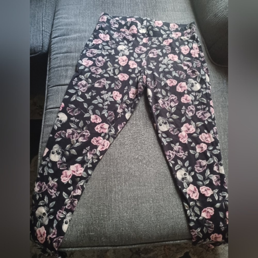 Torrid Leggings Pretty - Picture 1 of 1